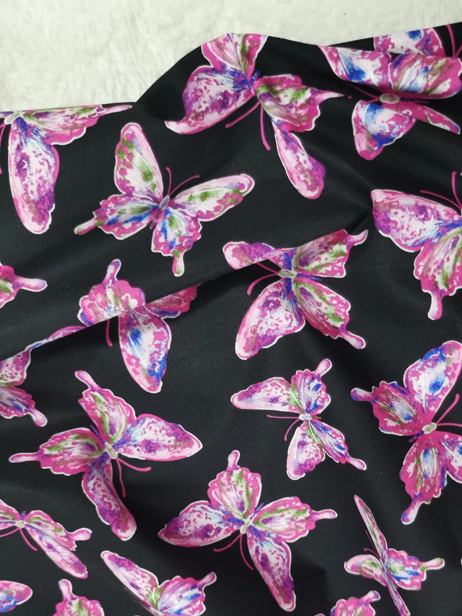 Cotton Fabric Butterfly Amazing Rose Pink Dramatic Printing Colorful DIY Patchwork Textile Tissue Decor Home
Cotton Fabric Butterfly Amazing Rose Pink Dramatic Printing Colorful DIY Patchwork Textile Tissue Decor Home
