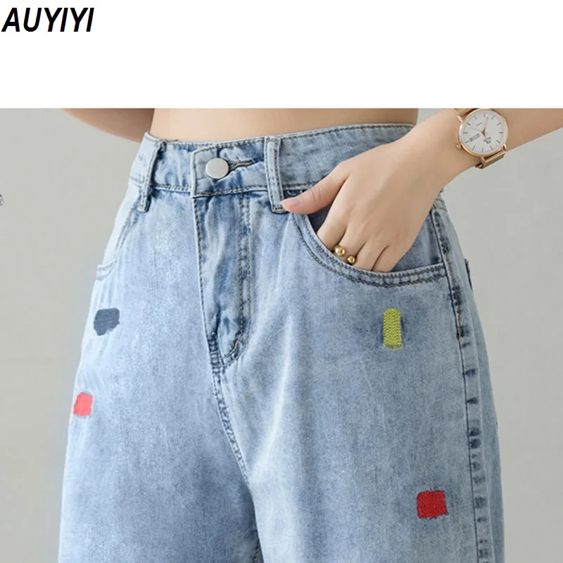 AUYIYI 2021 Fashion Design Jeans Women Summer Thin Embroidery High Waist Casual Loose Straight Wide Leg Cropped Trousers
AUYIYI 2021 Fashion Design Jeans Women Summer Thin Embroidery High Waist Casual Loose Straight Wide Leg Cropped Trousers