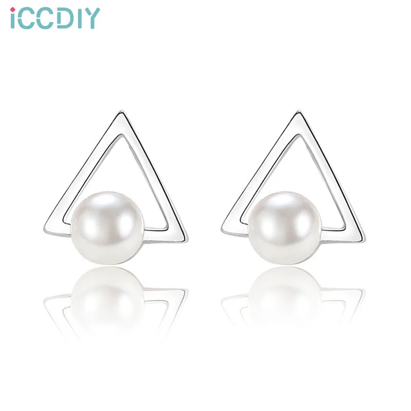 ICCDIY Triangle Stud Earrings female trend Mori sweet Pearl Earrings fashion niche design accessories Valentine's Day Gifts
ICCDIY Triangle Stud Earrings female trend Mori sweet Pearl Earrings fashion niche design accessories Valentine's Day Gifts