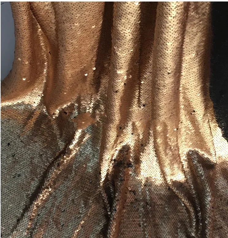 1 ярд ширина 140 см матовое золото 5 мм Блестки Ткань для платья материал для вышивания Чехлы бегуны сумки декоры
1 ярд ширина 140 см матовое золото 5 мм Блестки Ткань для платья материал для вышивания Чехлы бегуны сумки декоры