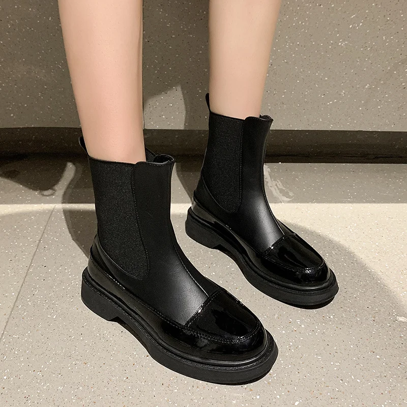 Leather Sock Black Boots for 2021 Women Low heel Slipon Soft Moccasin Female Autumn Winter Footwear Ladies Seamless Knit Boots
Leather Sock Black Boots for 2021 Women Low heel Slipon Soft Moccasin Female Autumn Winter Footwear Ladies Seamless Knit Boots
