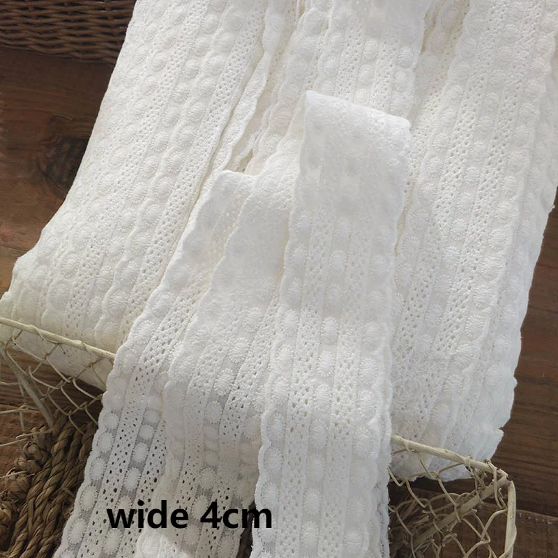 4cm wide cotton fabric embroidery lace decoration with braids stitching accessories handmade DIY hair accessories materials
4cm wide cotton fabric embroidery lace decoration with braids stitching accessories handmade DIY hair accessories materials