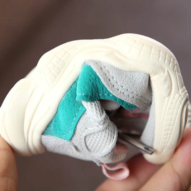 Baby Toddler Shoes 2020 New Spring Autumn Soft Bottom Patchwork Kids Sneakers Lace Up Boys Girls Sport Shoes Chaussure Enfant
Baby Toddler Shoes 2020 New Spring Autumn Soft Bottom Patchwork Kids Sneakers Lace Up Boys Girls Sport Shoes Chaussure Enfant
