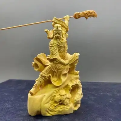 Exquisite boxwood carving (step with a knife, statue of Guan Gong) ornaments
Exquisite boxwood carving (step with a knife, statue of Guan Gong) ornaments