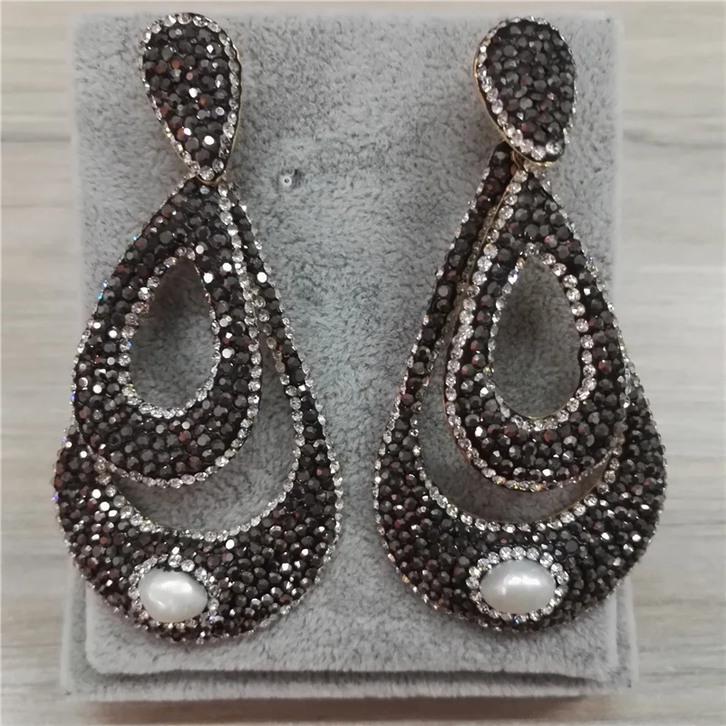 Water Drop Golden Copper Alloy Base Pendant Pave Black Rhinestone Freshwater Pearl Charms Women Dangle Earrings Daily Jewelry
Water Drop Golden Copper Alloy Base Pendant Pave Black Rhinestone Freshwater Pearl Charms Women Dangle Earrings Daily Jewelry