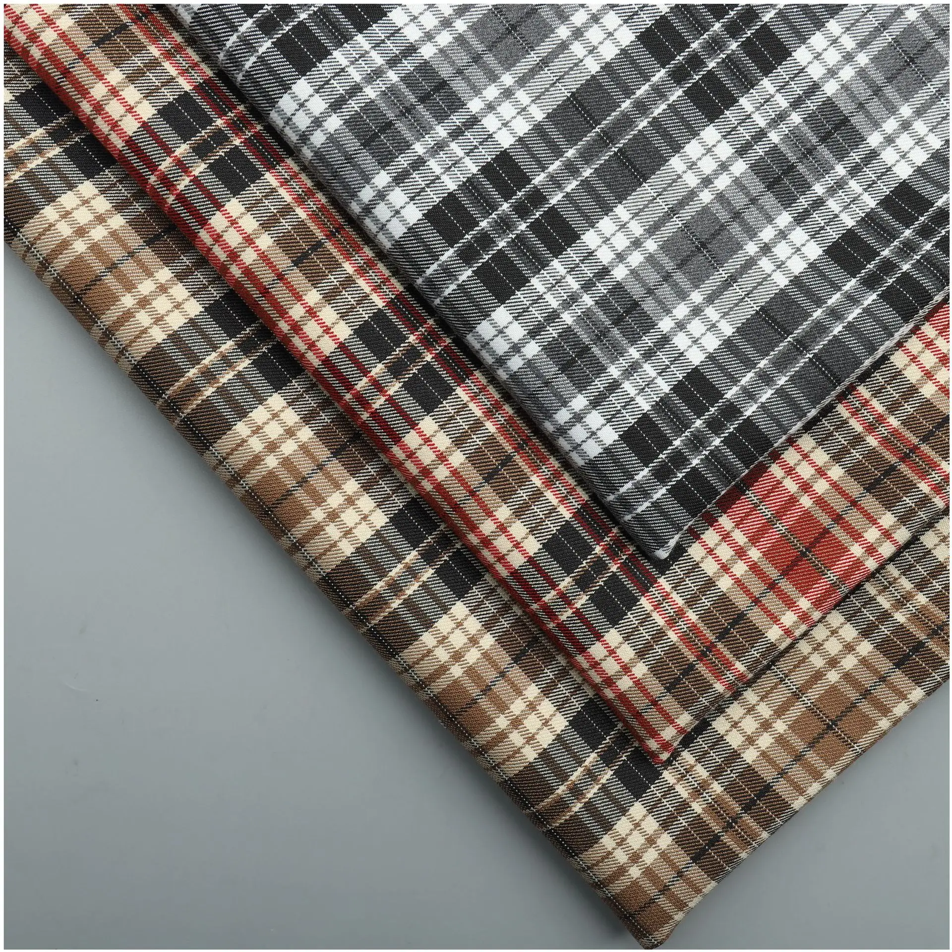 Polyester Twill Check Cloth Yarn Dyed Scottish Plaid Fabric Diy JK Uniform School Uniform Pleated Skirt Shirt
Polyester Twill Check Cloth Yarn Dyed Scottish Plaid Fabric Diy JK Uniform School Uniform Pleated Skirt Shirt