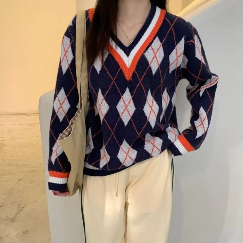 Retro Rhombus V-Collar Contrast Color Knitwear Pullover Sweater Autumn 2021 New Women's Autumn Top Style
Retro Rhombus V-Collar Contrast Color Knitwear Pullover Sweater Autumn 2021 New Women's Autumn Top Style