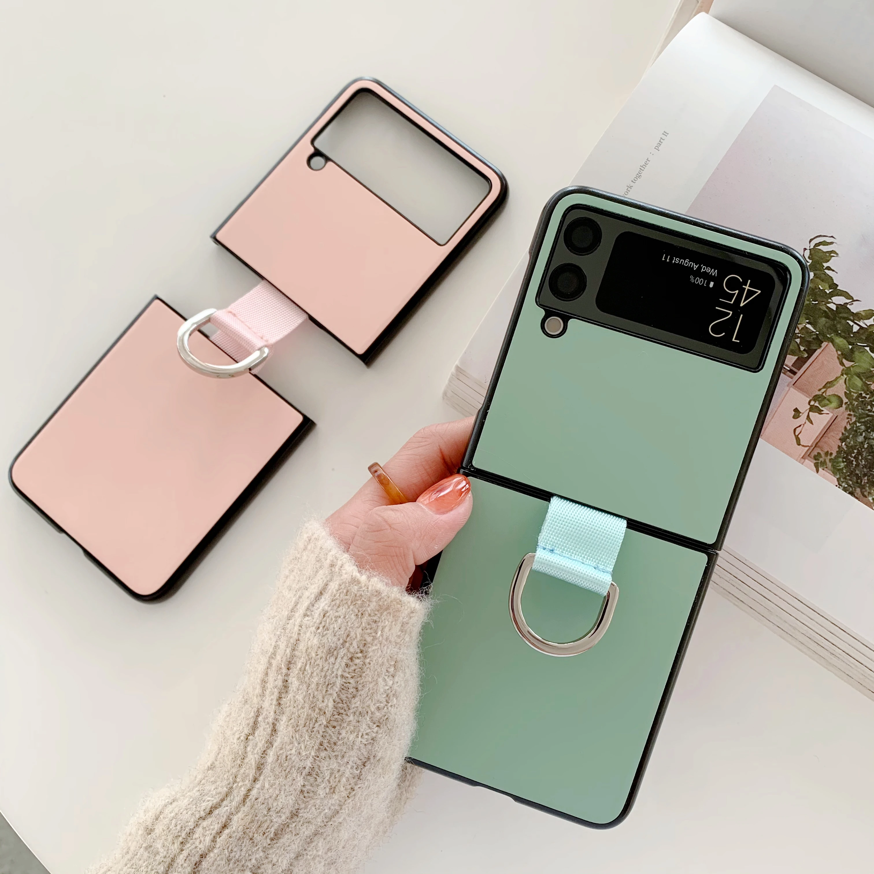 For Samsung Galaxy Z Flip 3 4 Case With Finger Ring Candy Flod Cases For Galaxy Z Flip3 Flip4 5G Hard Protection Cover Fundas
For Samsung Galaxy Z Flip 3 4 Case With Finger Ring Candy Flod Cases For Galaxy Z Flip3 Flip4 5G Hard Protection Cover Fundas