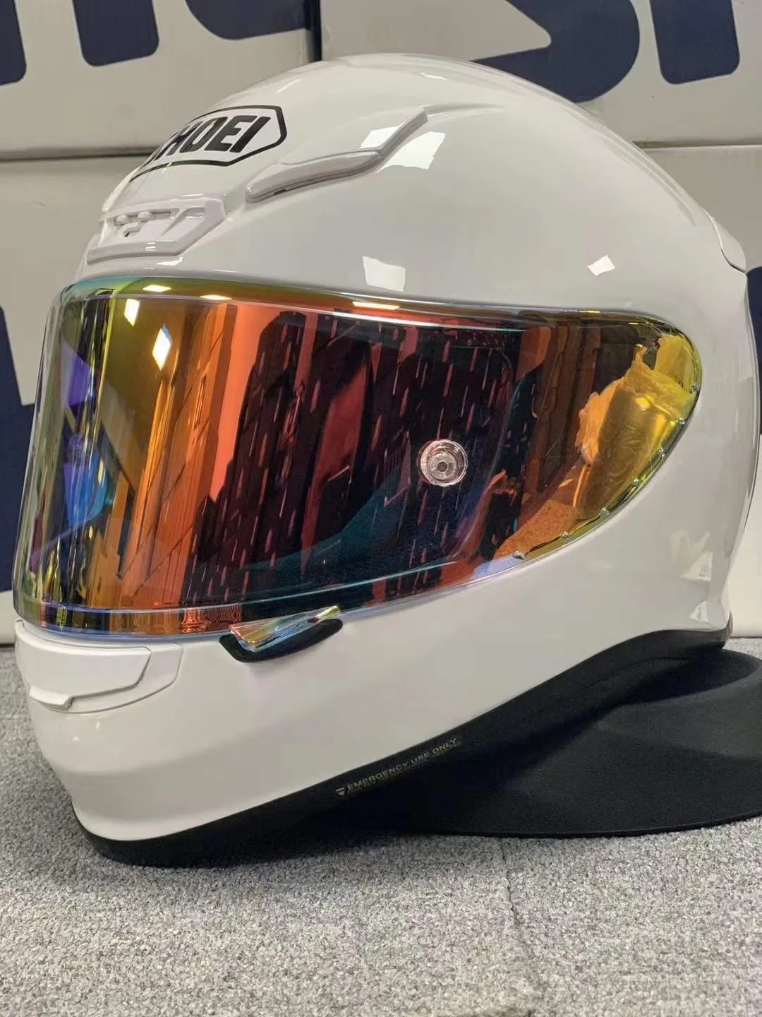 Full Face Motorcycle helmet Z7 GLOSSY WHITE helmet Riding Motocross Racing Motobike Helmet
Full Face Motorcycle helmet Z7 GLOSSY WHITE helmet Riding Motocross Racing Motobike Helmet