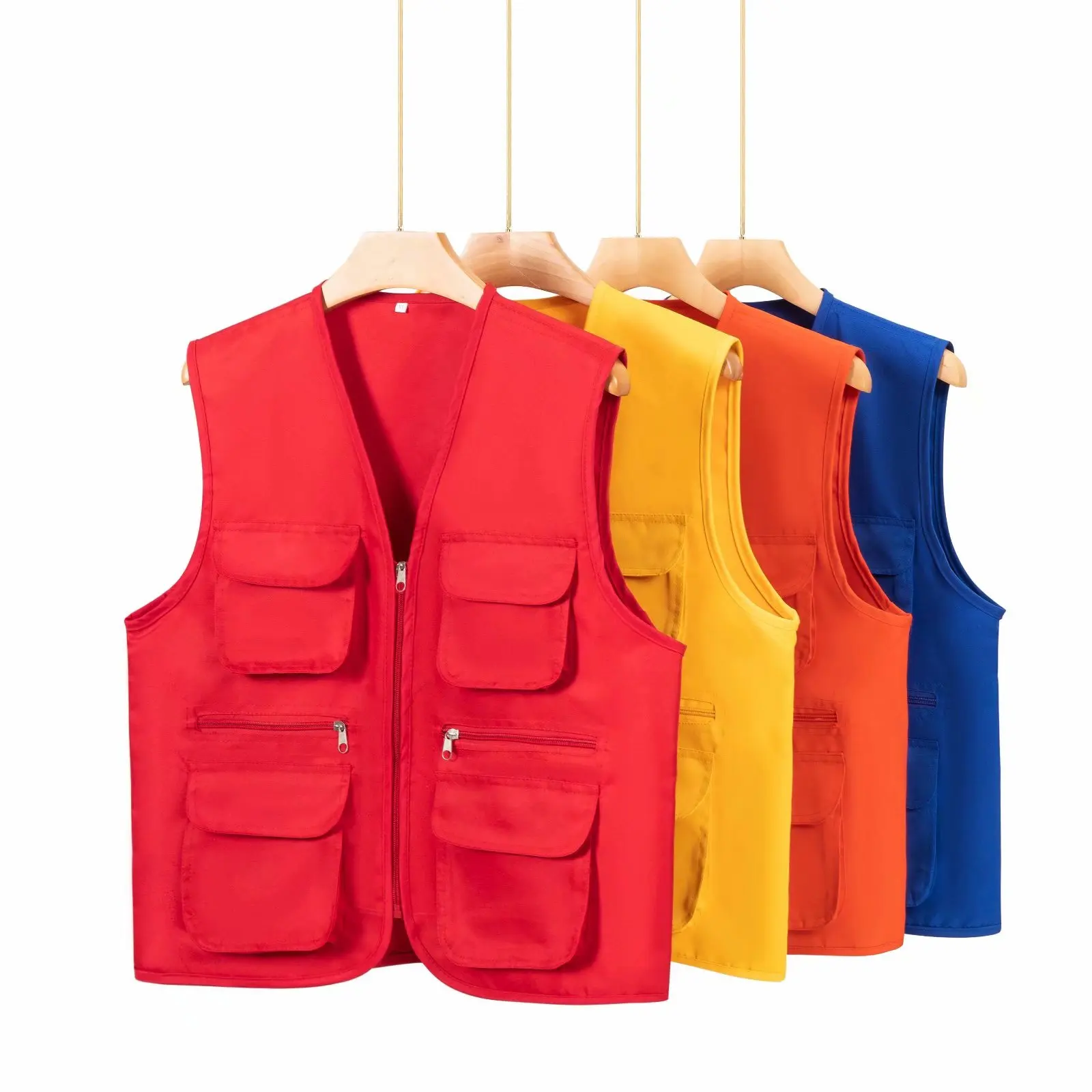 2021 new spring and autumn men's vest, multi-pocket tooling zipper solid color vest, casual and handsome all-match
2021 new spring and autumn men's vest, multi-pocket tooling zipper solid color vest, casual and handsome all-match