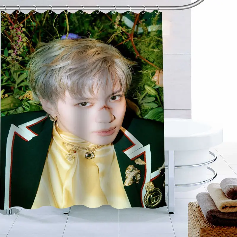 Штора для душа SHINee Taemin на заказ, водонепроницаемая защита от плесени, штора из полиэстера, занавеска для ванной комнаты 0519
Штора для душа SHINee Taemin на заказ, водонепроницаемая защита от плесени, штора из полиэстера, занавеска для ванной комнаты 0519