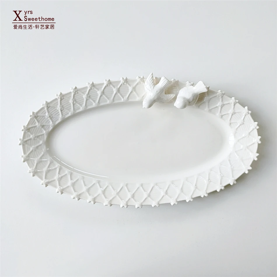 European dish ceramic embossed bird woven basket binaural tray fruit plate milk pot teapot flower basket white dish gift CL10241
European dish ceramic embossed bird woven basket binaural tray fruit plate milk pot teapot flower basket white dish gift CL10241