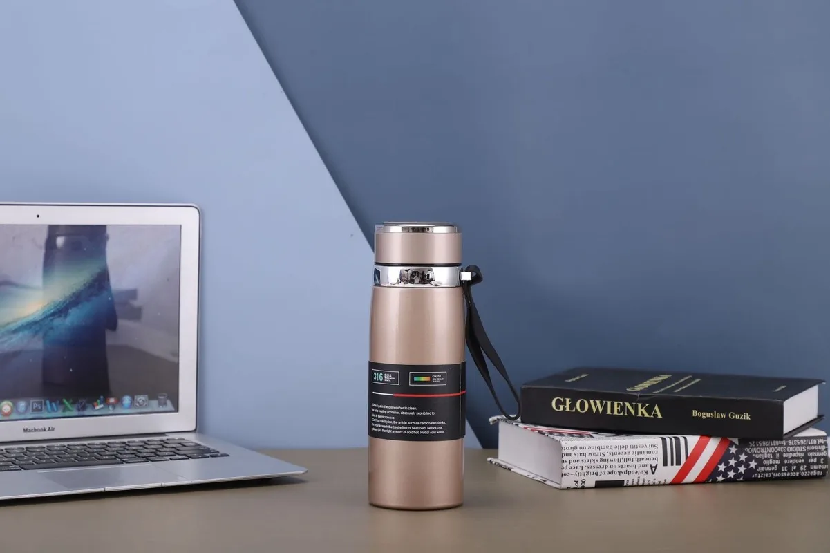 304 stainless steel liner vacuum flask, large-capacity thermal water bottle, business gift cup, car outdoor travel water bottle
304 stainless steel liner vacuum flask, large-capacity thermal water bottle, business gift cup, car outdoor travel water bottle