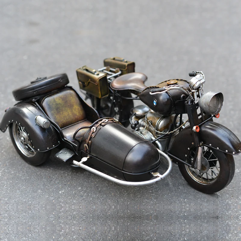 Retro Sidecar Crossbody Motorcycle Model Home Decorations Gifts Office Desk Surface Panel Personalized Creative Decorations 
Retro Sidecar Crossbody Motorcycle Model Home Decorations Gifts Office Desk Surface Panel Personalized Creative Decorations