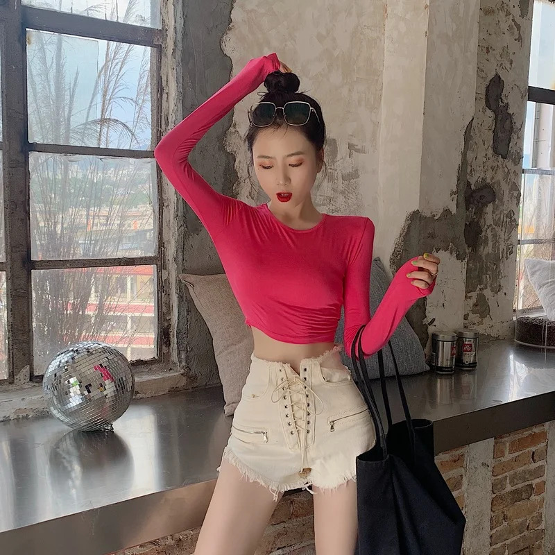 Осень 2021, модная Популярная женская одежда для девочек, футболки, облегающие короткие тонкие и тонкие футболки с длинным рукавом, новинка
Осень 2021, модная Популярная женская одежда для девочек, футболки, облегающие короткие тонкие и тонкие футболки с длинным рукавом, новинка