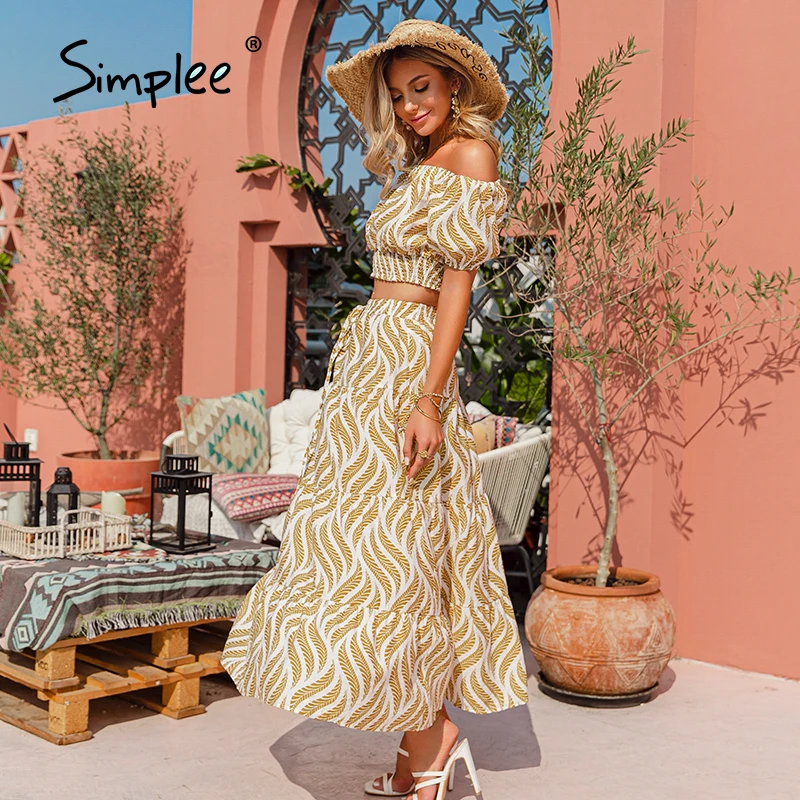 Simplee Holiday off shoulder women dress sets Elastic high waist puff sleeves dresses Stripe split sexy beach dress summer 2021
Simplee Holiday off shoulder women dress sets Elastic high waist puff sleeves dresses Stripe split sexy beach dress summer 2021