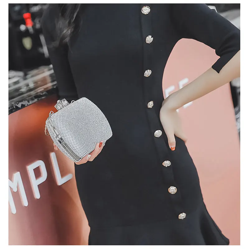 Designer Clutch Bags for Women Mini Handbag Luxury Evening Clutch Bag Party Chain Shoulder Bag Female Sequin Wedding Purse Bag
Designer Clutch Bags for Women Mini Handbag Luxury Evening Clutch Bag Party Chain Shoulder Bag Female Sequin Wedding Purse Bag