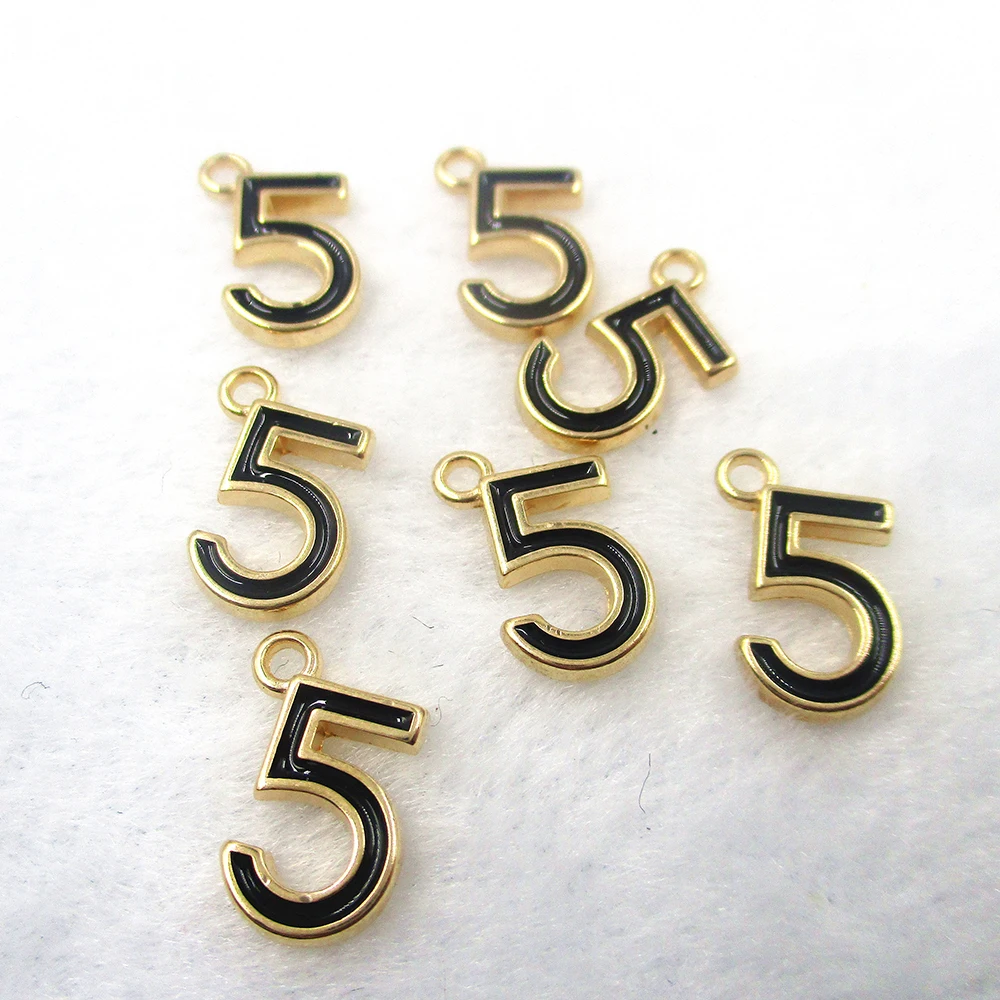 20pcs/lot 9*13mm Hot High Quality Alloy Golden White Enamel Digital Charm Number 5 Charms Pendant For Necklace Jewelry XL434 
20pcs/lot 9*13mm Hot High Quality Alloy Golden White Enamel Digital Charm Number 5 Charms Pendant For Necklace Jewelry XL434