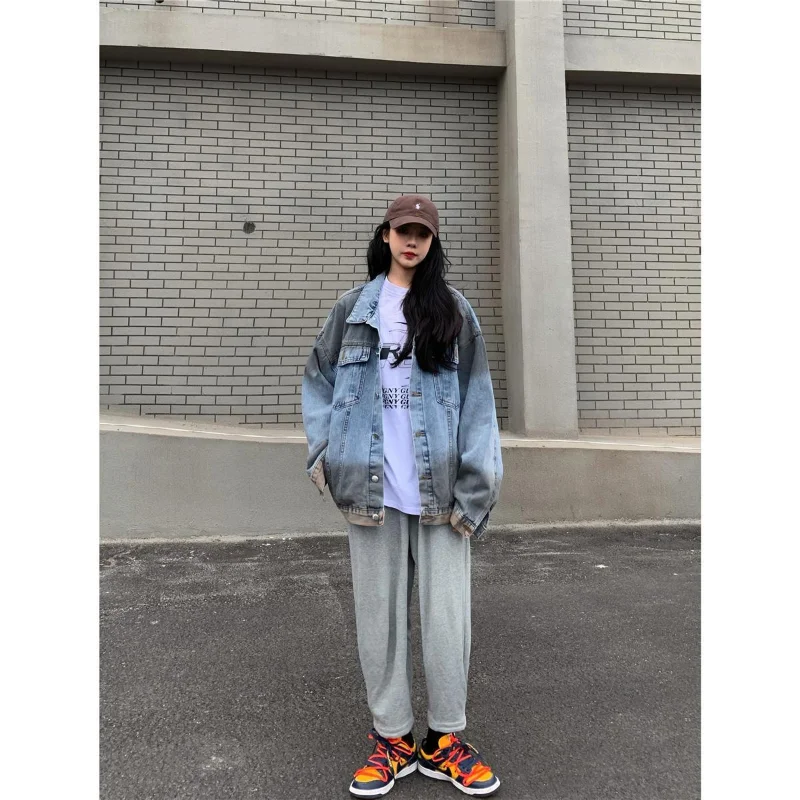 Women's Streetwear Style Print Denim Jacket Coat Female Cropped Outerwear Spring Autumn Casual Loose Cowboy Coats Jacket A36
Women's Streetwear Style Print Denim Jacket Coat Female Cropped Outerwear Spring Autumn Casual Loose Cowboy Coats Jacket A36