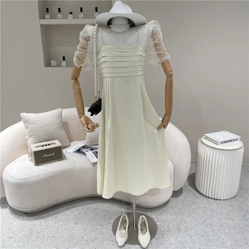 Two Piece Set Women Spring Summer 2021 Niche Design Fashion Lace Net Hoodie + Layered Breast Wrapped Dress Suspender Dress Suit
Two Piece Set Women Spring Summer 2021 Niche Design Fashion Lace Net Hoodie + Layered Breast Wrapped Dress Suspender Dress Suit