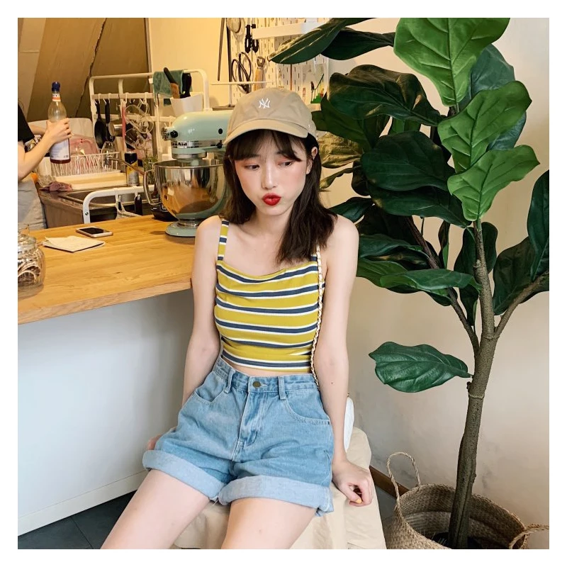 Candy Colored Stripe Camisole for Women 2020 Summer Top Women Fashionable Wild High Waist Knitted Camisole Sweet Vest Femme Top
Candy Colored Stripe Camisole for Women 2020 Summer Top Women Fashionable Wild High Waist Knitted Camisole Sweet Vest Femme Top