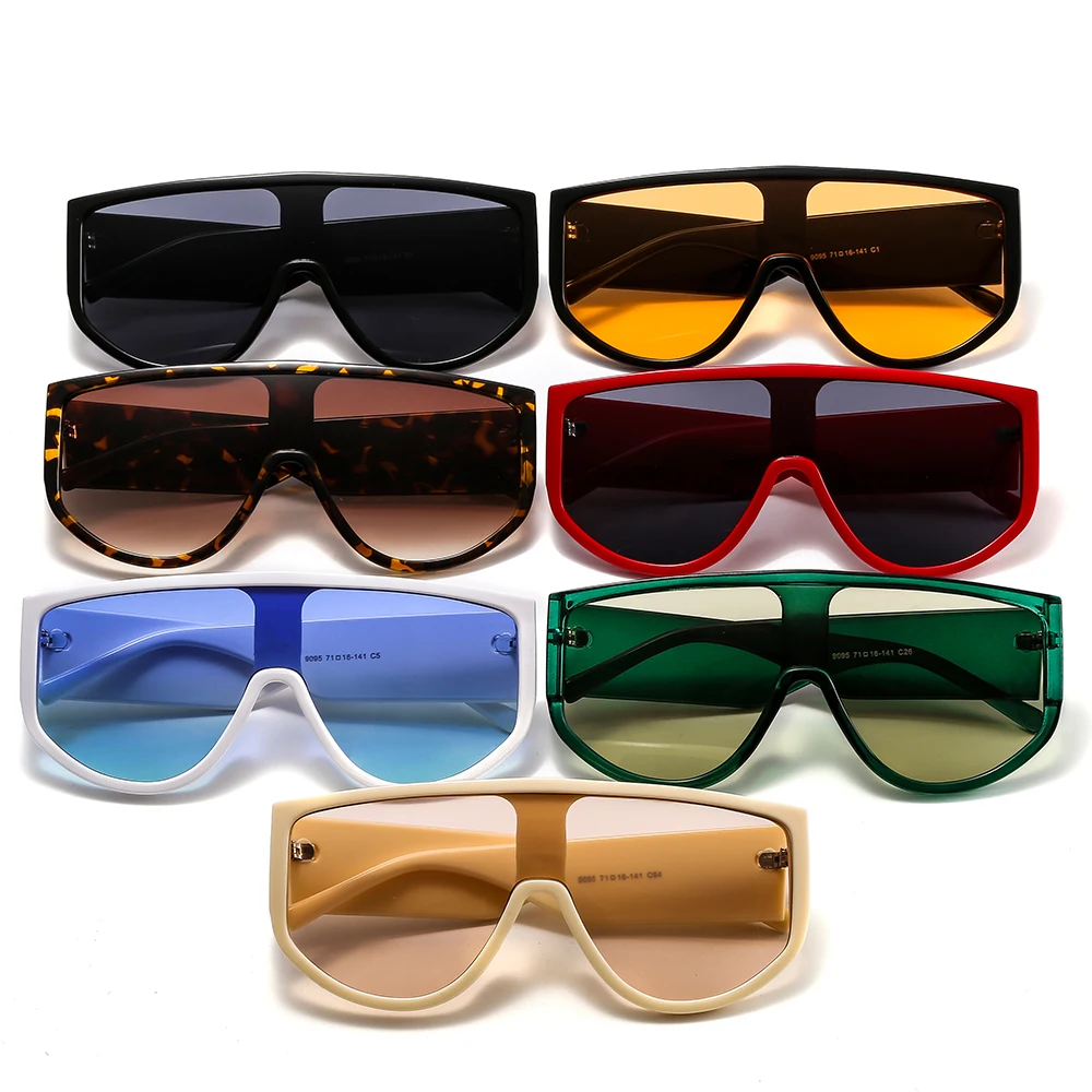 Unisex Fashion Ladies Square Sunglasses Women Goggle Shades Vintage Brand Designer Oversized Sun Glasses For Female Men Gafas de
Unisex Fashion Ladies Square Sunglasses Women Goggle Shades Vintage Brand Designer Oversized Sun Glasses For Female Men Gafas de