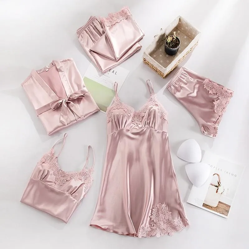Pajamas Set Female 5PCS Sleepwear Robe Kimono Gown Lace Nightwear Sexy Lingerie Satin Nightgown V-Neck Bathrobe Home Service
Pajamas Set Female 5PCS Sleepwear Robe Kimono Gown Lace Nightwear Sexy Lingerie Satin Nightgown V-Neck Bathrobe Home Service