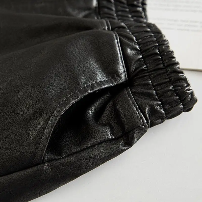 Babyinstar Toddler Children Clothing Black Pu Leather Shorts Cool Girls Fashion Wear Baby Girls Clothing Kids Casual Shorts
Babyinstar Toddler Children Clothing Black Pu Leather Shorts Cool Girls Fashion Wear Baby Girls Clothing Kids Casual Shorts