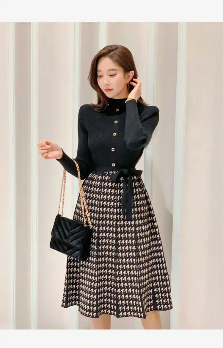 ZAWFL 2021 Autumn Korean Elegant Knitted Plaid Patchwork Women Dress Long Sleeve O-neck Lace-up Bow Pleated Midi Dresses Vestido
ZAWFL 2021 Autumn Korean Elegant Knitted Plaid Patchwork Women Dress Long Sleeve O-neck Lace-up Bow Pleated Midi Dresses Vestido