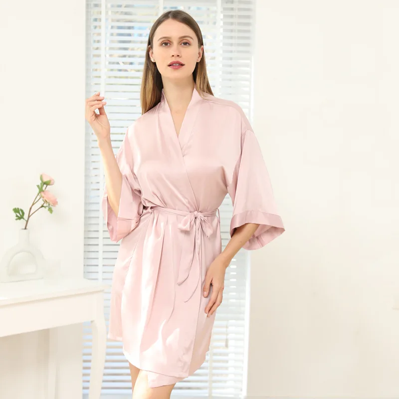 Solid White Wedding Robe Kimono Bathrobe Gown Women Satin Silk Soft Sleepwear Sexy Nightgown Intimate Lingerie Silky Homewear
Solid White Wedding Robe Kimono Bathrobe Gown Women Satin Silk Soft Sleepwear Sexy Nightgown Intimate Lingerie Silky Homewear