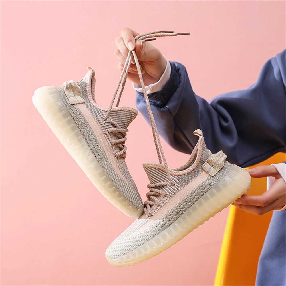 Женские вулканизированные кроссовки, обувь для женщин 2021, обувь на плоской подошве для бега, летняя модная обувь
Женские вулканизированные кроссовки, обувь для женщин 2021, обувь на плоской подошве для бега, летняя модная обувь