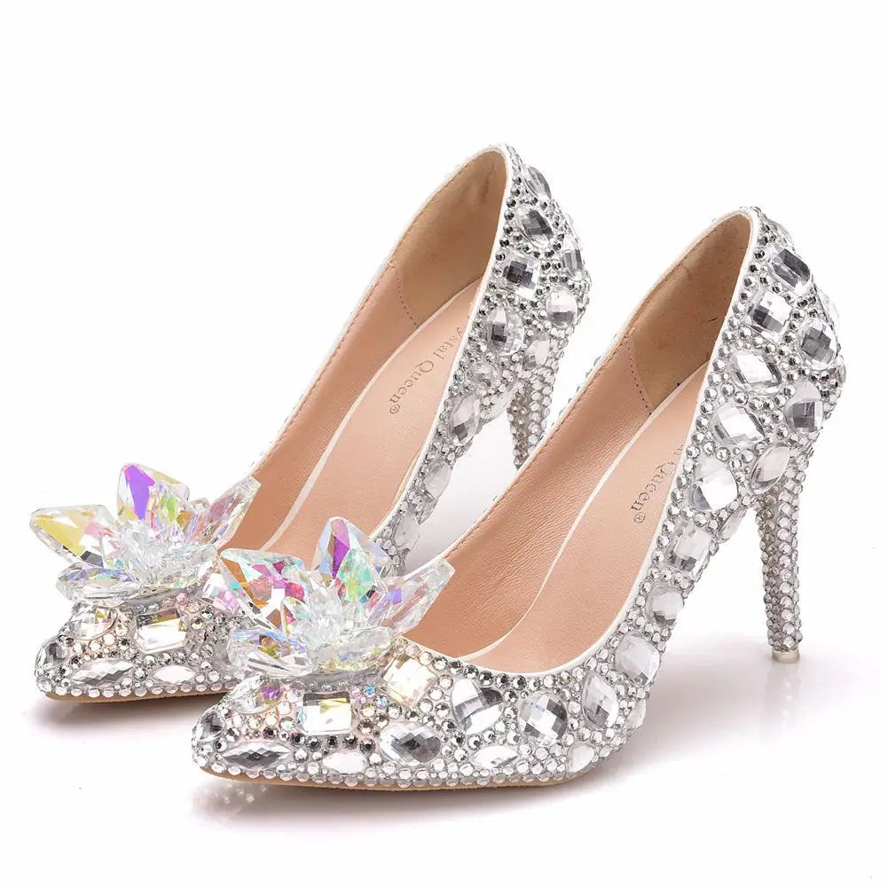 9cm single shoes crystal glass flower high heels single shoes women's diamond pointed single shoes large shoes women's shoes
9cm single shoes crystal glass flower high heels single shoes women's diamond pointed single shoes large shoes women's shoes