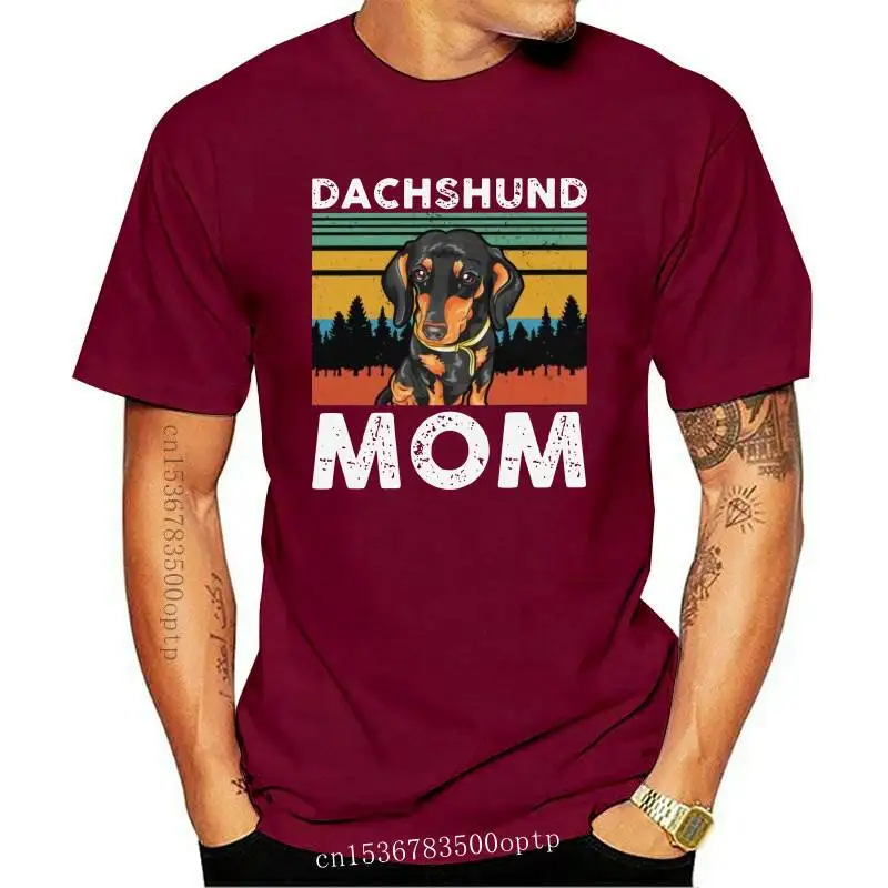 

Fashion Mens Dachshund Mom T-Shirt Short Sleeved Cotton Tshirt Printed Dog Owner Gift Idea Streetwear Graphic Tee Shirt Apparel