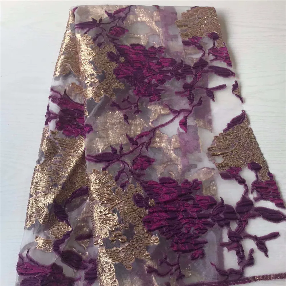 2021 African Jacquard Fabric Lace Nigerian French Tulle Lace High Quality Brocade Lace Fabric for Wedding Party Dress yj67-3
2021 African Jacquard Fabric Lace Nigerian French Tulle Lace High Quality Brocade Lace Fabric for Wedding Party Dress yj67-3