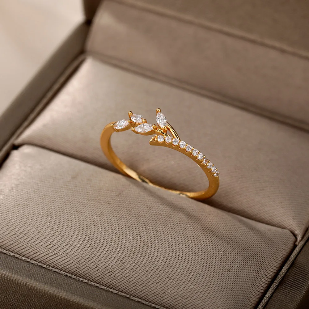 RXSMll Simple Fashion Leaves Zirconia Rings For Women Gold Silver Color Stainless Steel Ring Party Wedding Engagement Jewelry 
RXSMll Simple Fashion Leaves Zirconia Rings For Women Gold Silver Color Stainless Steel Ring Party Wedding Engagement Jewelry