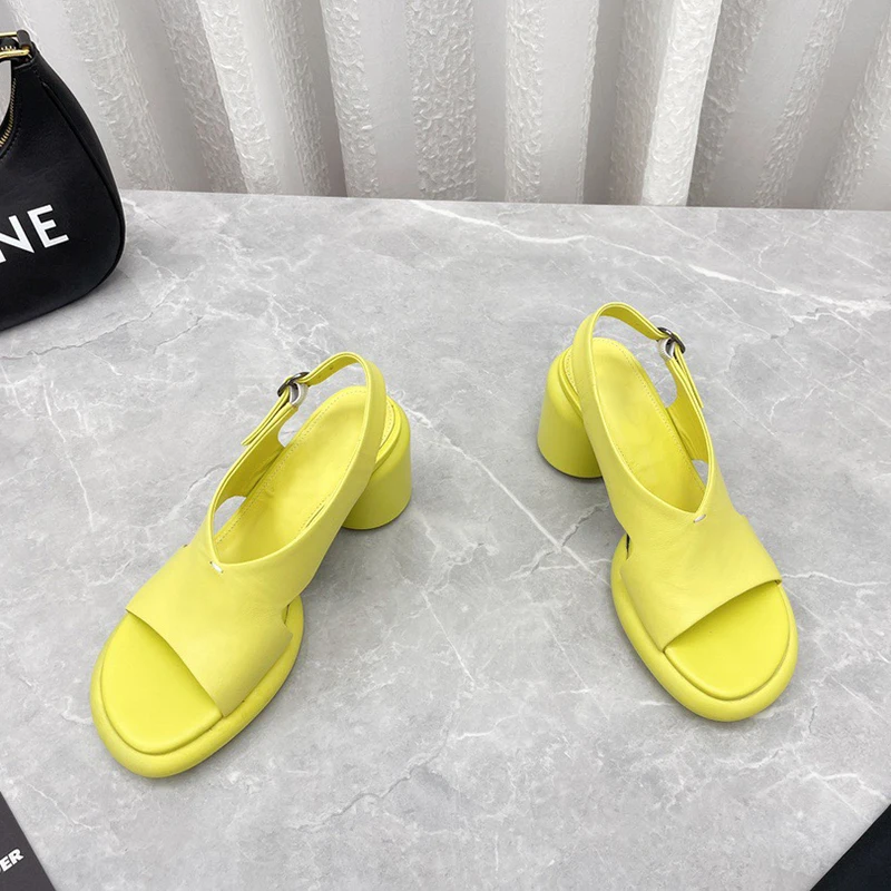 DONNAIN 2022 New Spring Summer Platform Block Round Heel Trendy Sandals For Women Fluorescent Yellow Genuine Leather Female Shoe
DONNAIN 2022 New Spring Summer Platform Block Round Heel Trendy Sandals For Women Fluorescent Yellow Genuine Leather Female Shoe