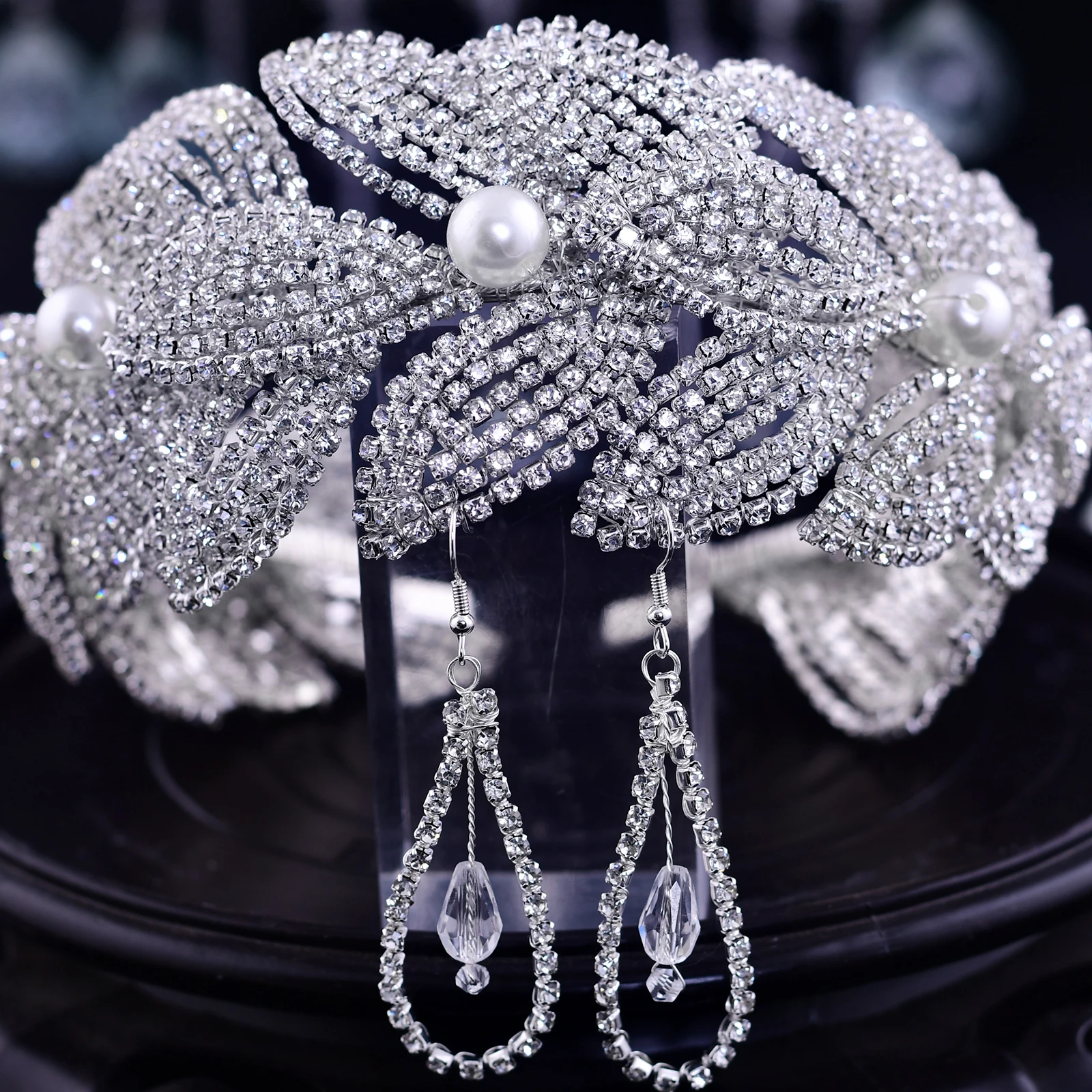 

TOPQUEEN HP366 Luxury Bridal Tiara Crown Flower Crown Bridal Garland Bohemia Headbands Wedding Bridal Hair Vines Accessories