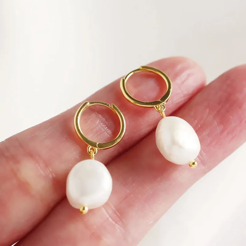 WOOZU Real 925 Sterling Silver Korean Irregular Baroque Pearl Hoop Earrings For Women Party Gothic Teen Simple Chic Jewelry Gift
WOOZU Real 925 Sterling Silver Korean Irregular Baroque Pearl Hoop Earrings For Women Party Gothic Teen Simple Chic Jewelry Gift