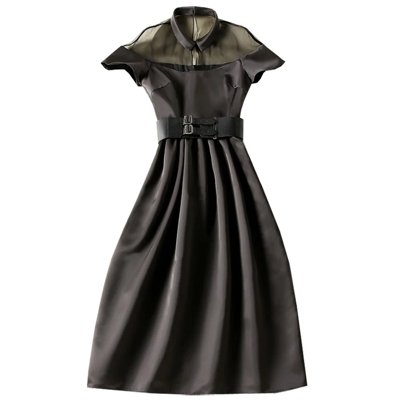 Spring and summer 2021 star Wang Ziwen same high-end women's Lapel black slim sexy dress
Spring and summer 2021 star Wang Ziwen same high-end women's Lapel black slim sexy dress
