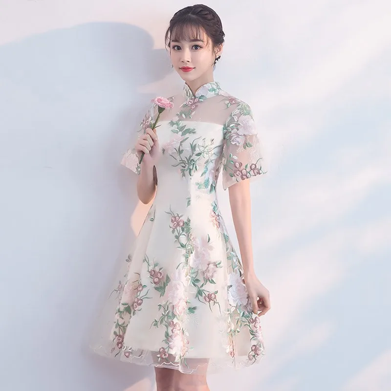 Пикантное китайское свадебное платье Qipao мини Чонсам модное короткое зеленое традиционное женское вечернее платье Qi Pao китайские традиции ...
Пикантное китайское свадебное платье Qipao мини Чонсам модное короткое зеленое традиционное женское вечернее платье Qi Pao китайские традиции ...