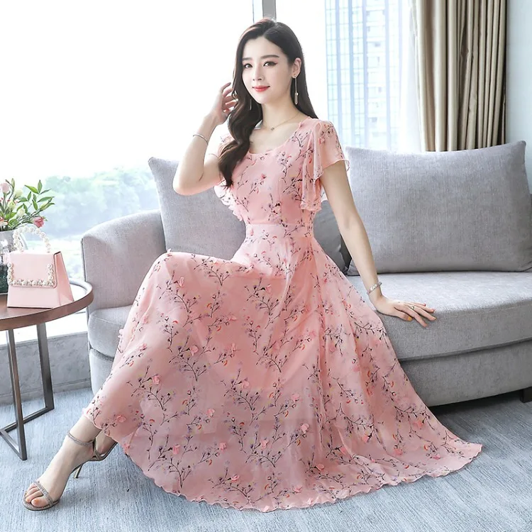 Dress women's 2020 summer new fashion temperament trend Korean version of the long chiffon small floral dress tide
Dress women's 2020 summer new fashion temperament trend Korean version of the long chiffon small floral dress tide