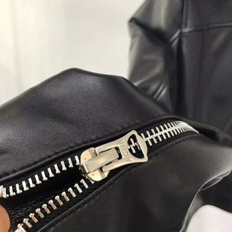 Import real sheepskin coat women spring winter high quality genuine leather jacket zipper decoration suede jackets S-2XL
Import real sheepskin coat women spring winter high quality genuine leather jacket zipper decoration suede jackets S-2XL