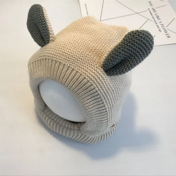 Baby Hat Autumn and Winter Children's Warm Ear Protection and Windproof Baby Plush Cap 1-2 Years Old Woolen Cap
Baby Hat Autumn and Winter Children's Warm Ear Protection and Windproof Baby Plush Cap 1-2 Years Old Woolen Cap