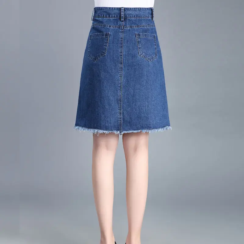 New 2021 Spring Summer Women A Line Jeans Short Button Pockets Plus Size 5XL Office Lady Blue Denim Mini Skirt
New 2021 Spring Summer Women A Line Jeans Short Button Pockets Plus Size 5XL Office Lady Blue Denim Mini Skirt