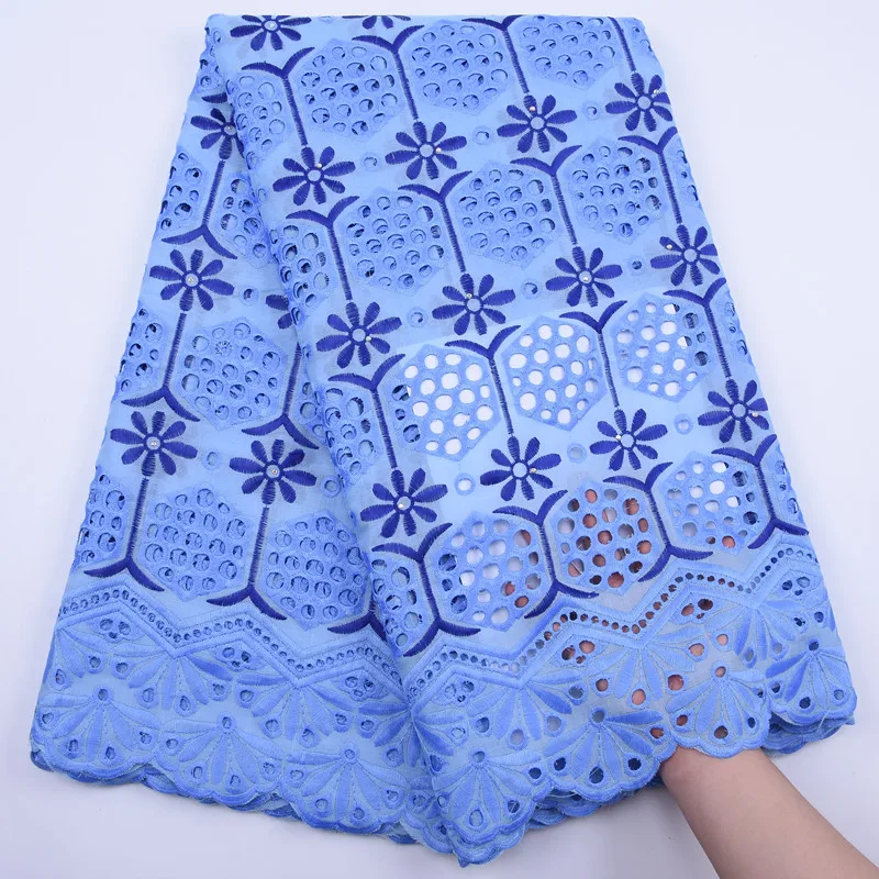 Высококачественные африканские французские кружевные ткани 100% хлопок с вышивкой с отверстиями дизайн 2020 новейшая нигерийская швейцарская...
Высококачественные африканские французские кружевные ткани 100% хлопок с вышивкой с отверстиями дизайн 2020 новейшая нигерийская швейцарская...