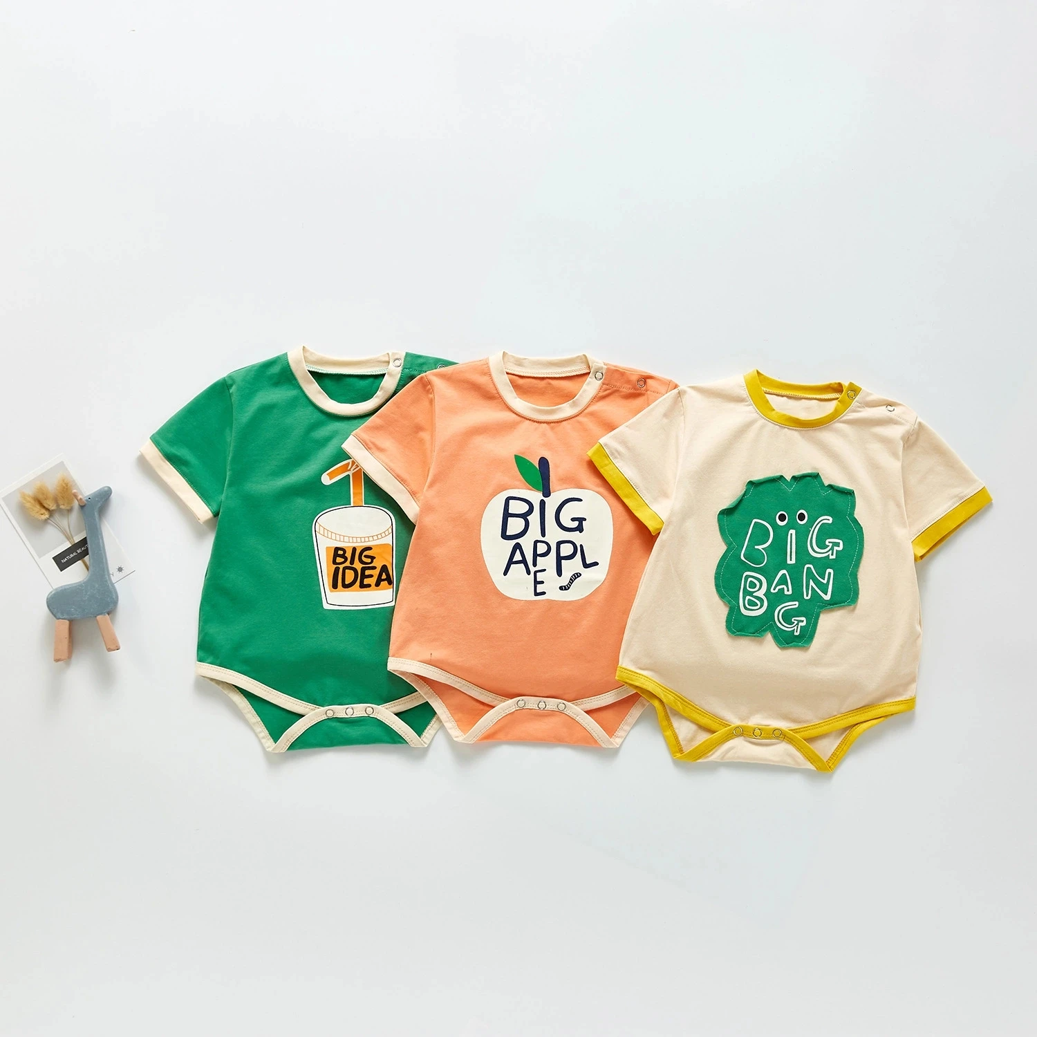 Детская одежда, Летний комбинезон, детский цельный комбинезон корейской версии с трехмерным принтом, уличная одежда
Детская одежда, Летний комбинезон, детский цельный комбинезон корейской версии с трехмерным принтом, уличная одежда