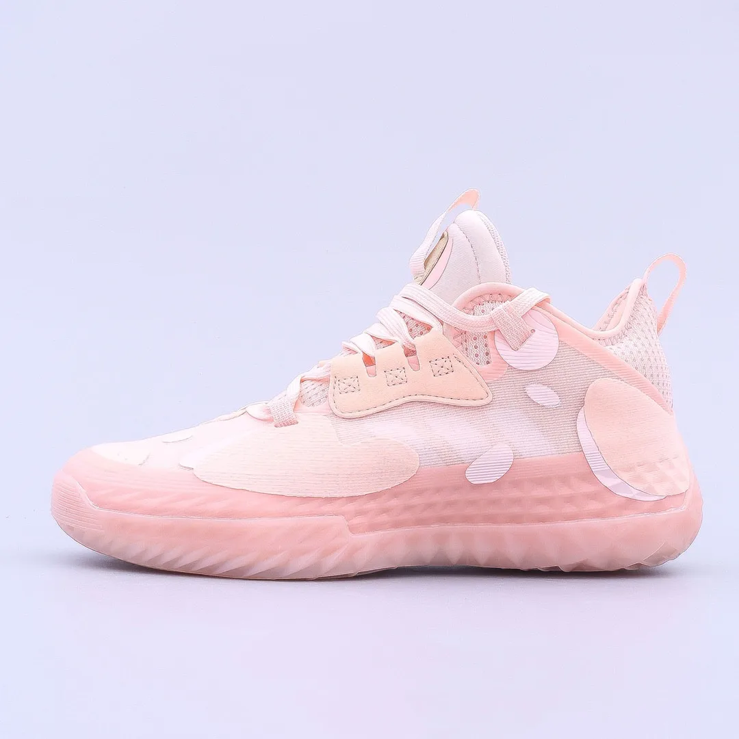 

Breathable and stretchy basketball shoes Ultra-light impact cushions the explosion Dynamic speed rubber outsole Sneakers