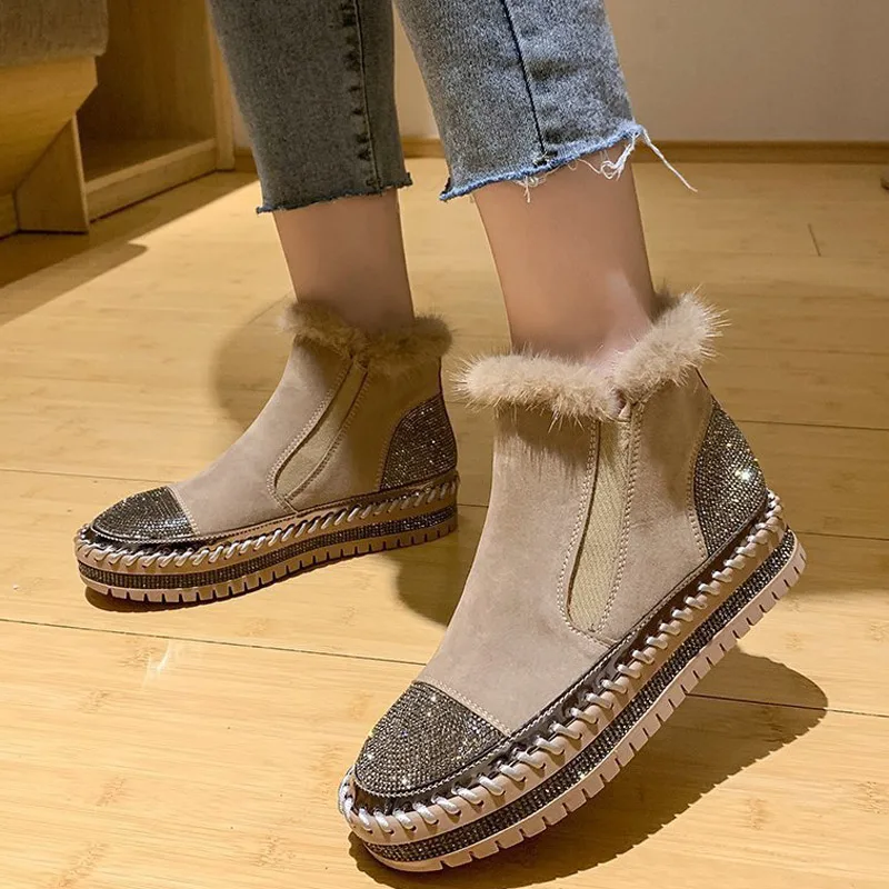Winter Women Flats Slip-On Platform Non-Slip Ankle Boots Ladies Fashion Sewing Leisure Outdoor Female Footwear Plus Size 43
Winter Women Flats Slip-On Platform Non-Slip Ankle Boots Ladies Fashion Sewing Leisure Outdoor Female Footwear Plus Size 43