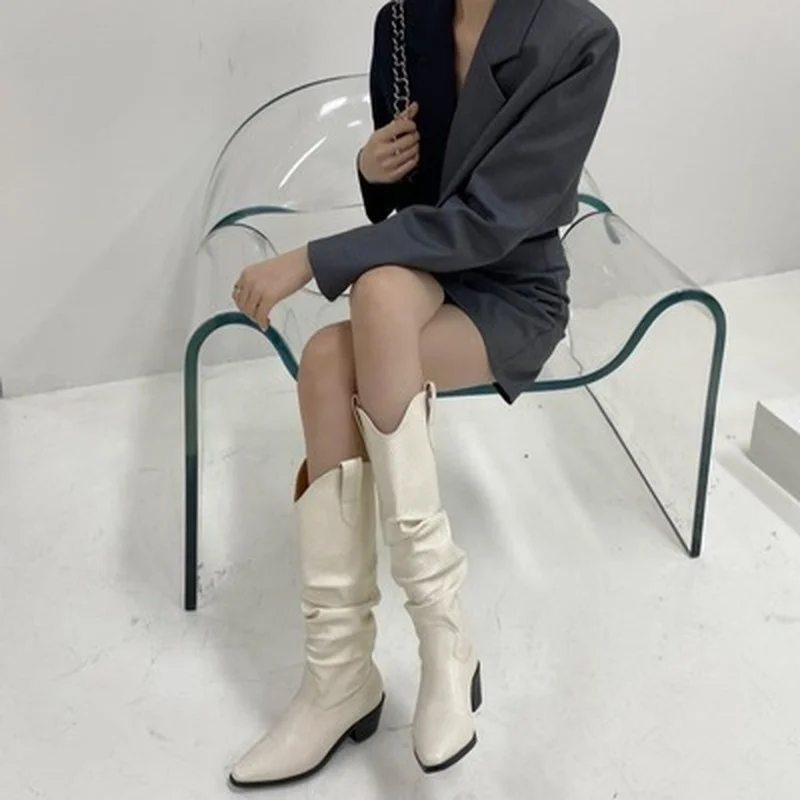 2022 New Brand Round Toe Knee-High Boots Fashion Med Heel Winter Shoes Woman Warm SexyOffice Long Boots Size 35-39
2022 New Brand Round Toe Knee-High Boots Fashion Med Heel Winter Shoes Woman Warm SexyOffice Long Boots Size 35-39