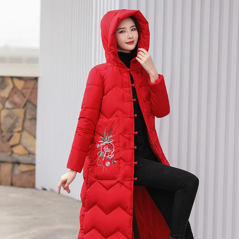 New Chinese Style Winter Coat Women X-long Hooded Jacket Floral Embroidery Woman Parkas Oversize Single Breasted Female Clothing
New Chinese Style Winter Coat Women X-long Hooded Jacket Floral Embroidery Woman Parkas Oversize Single Breasted Female Clothing